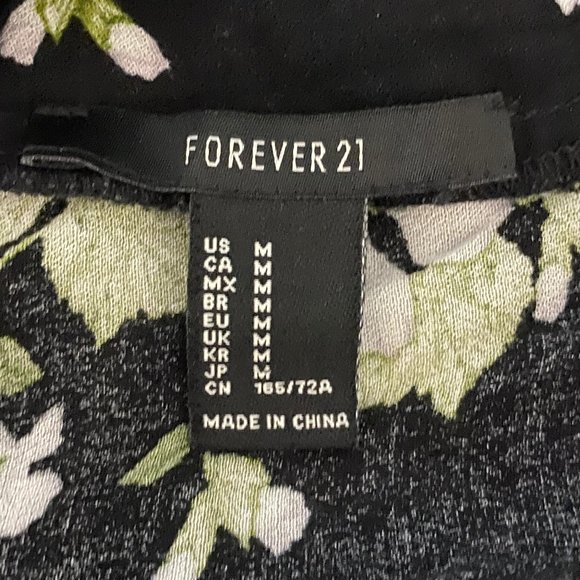 Forever 21 Floral Romper - Picture 5 of 6